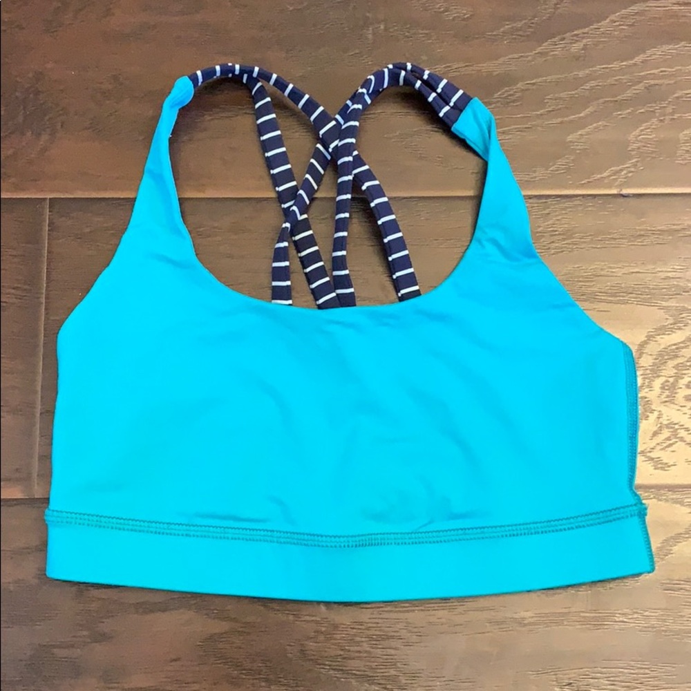 Lululemon sports bra